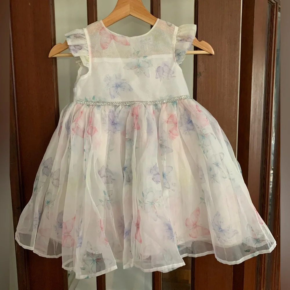 Blueberi Boulevard elegant white dress with soft pastel butterfly print size 5